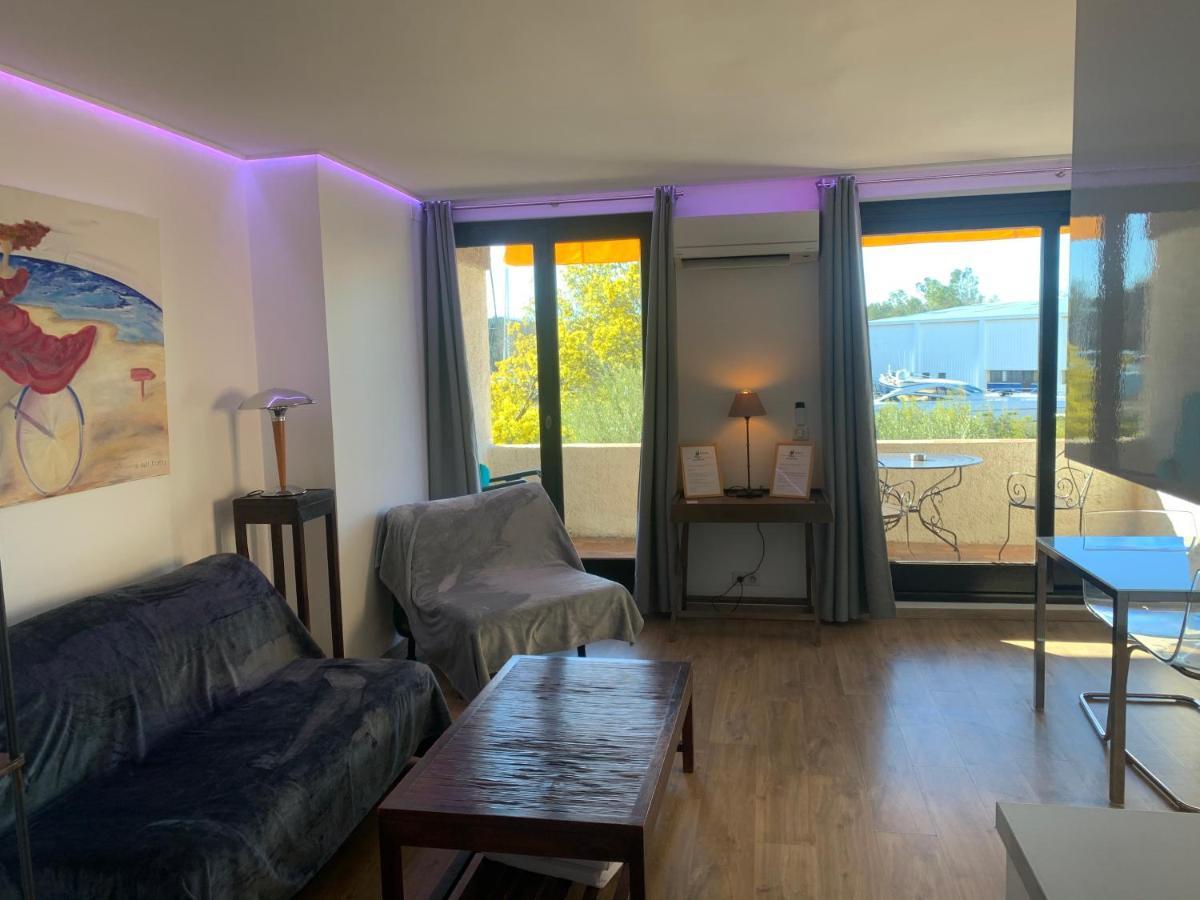 Marines Appartement Cogolin Extérieur photo