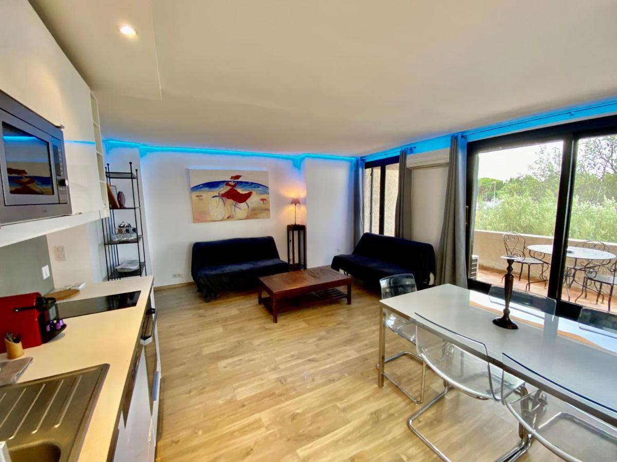 Marines Appartement Cogolin Extérieur photo