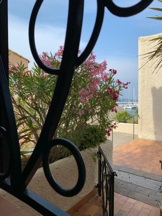 Marines Appartement Cogolin Extérieur photo